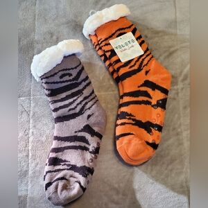 Warm Sherpa Slipper Socks - 2 Pairs!!